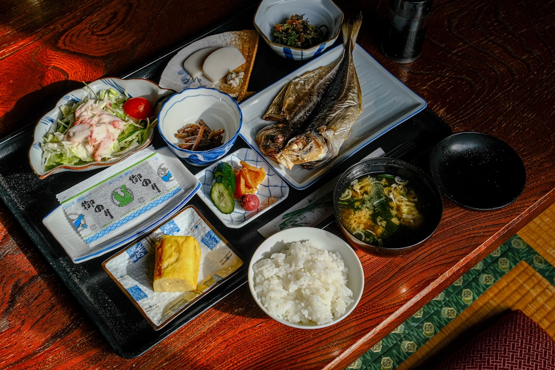 Prix Moyen d'un Dîner Kaiseki Traditionnel à Kyoto : Guide Complet des Tarifs