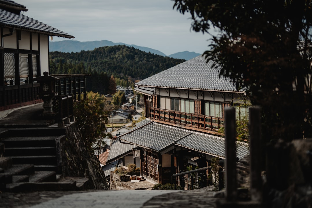 Tsumago dan Magome: Menyusuri Jalur Kiso yang Melegenda di Pegunungan Jepang
