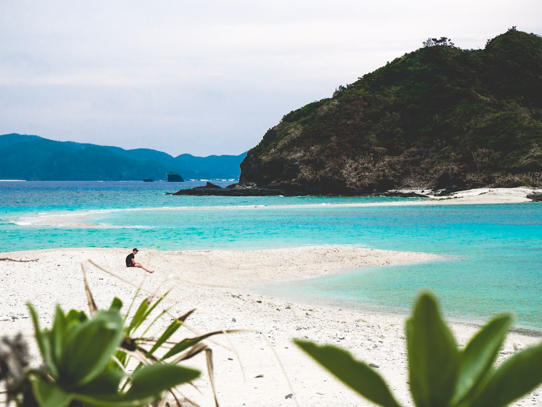 Wisata Pulau Zamami Okinawa: Surga Snorkeling dengan Air Laut Sejernih Kristal