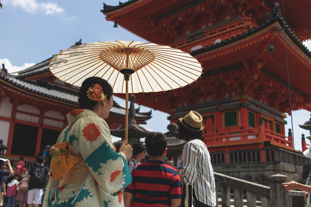 15 Tips Hemat Liburan ke Jepang 2026: Panduan Lengkap Budget Travel