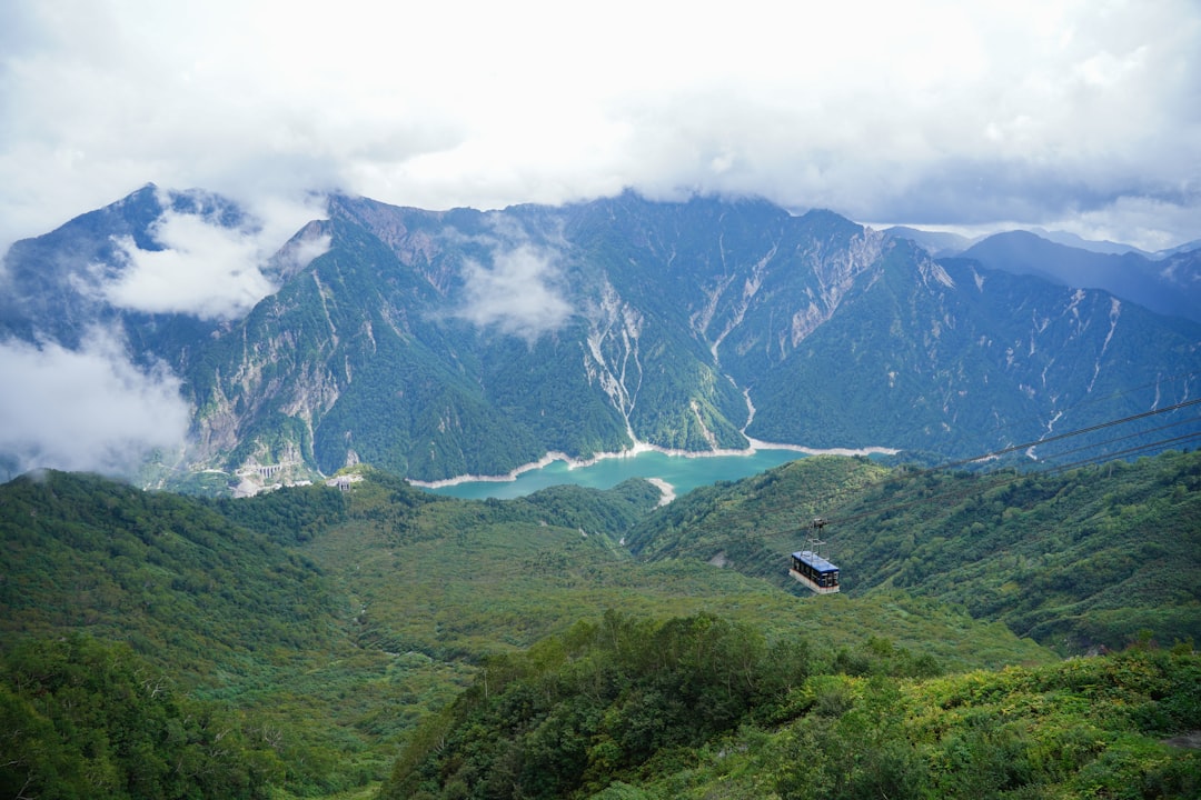 Tateyama Kurobe Alpine Route Seasonal Guide: When to Visit Japan’s Roof