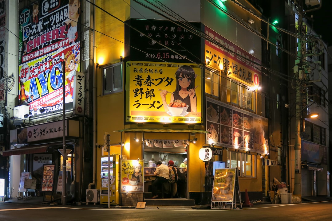 Japanese Maid Cafe Akihabara Etiquette Guide: Rules Every Visitor Should Know